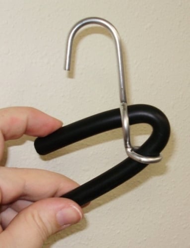 large_4750_rubber_rope_hook_howto_no1.jpg