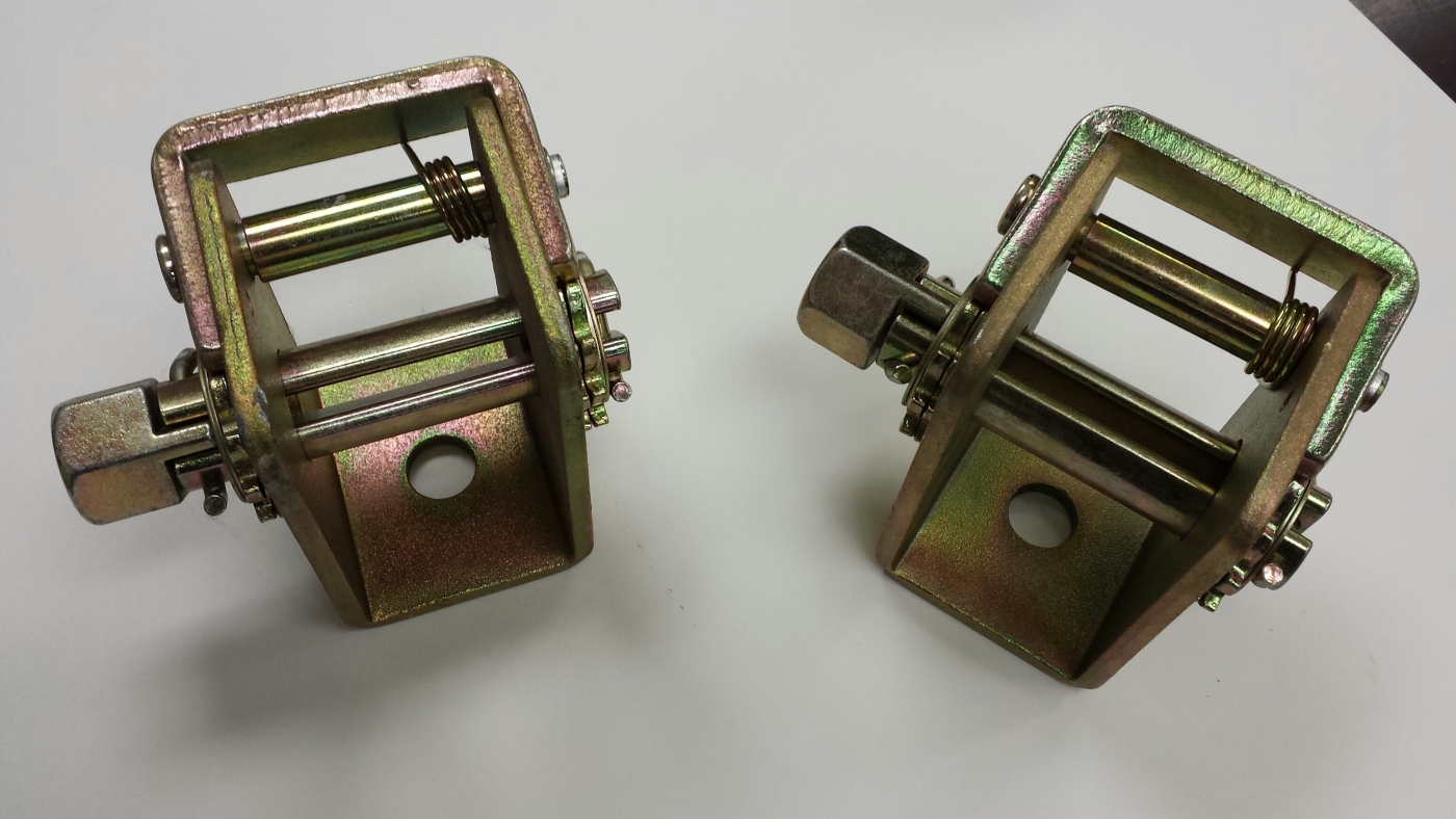 large_552625_2in_latching_winch_03.jpg