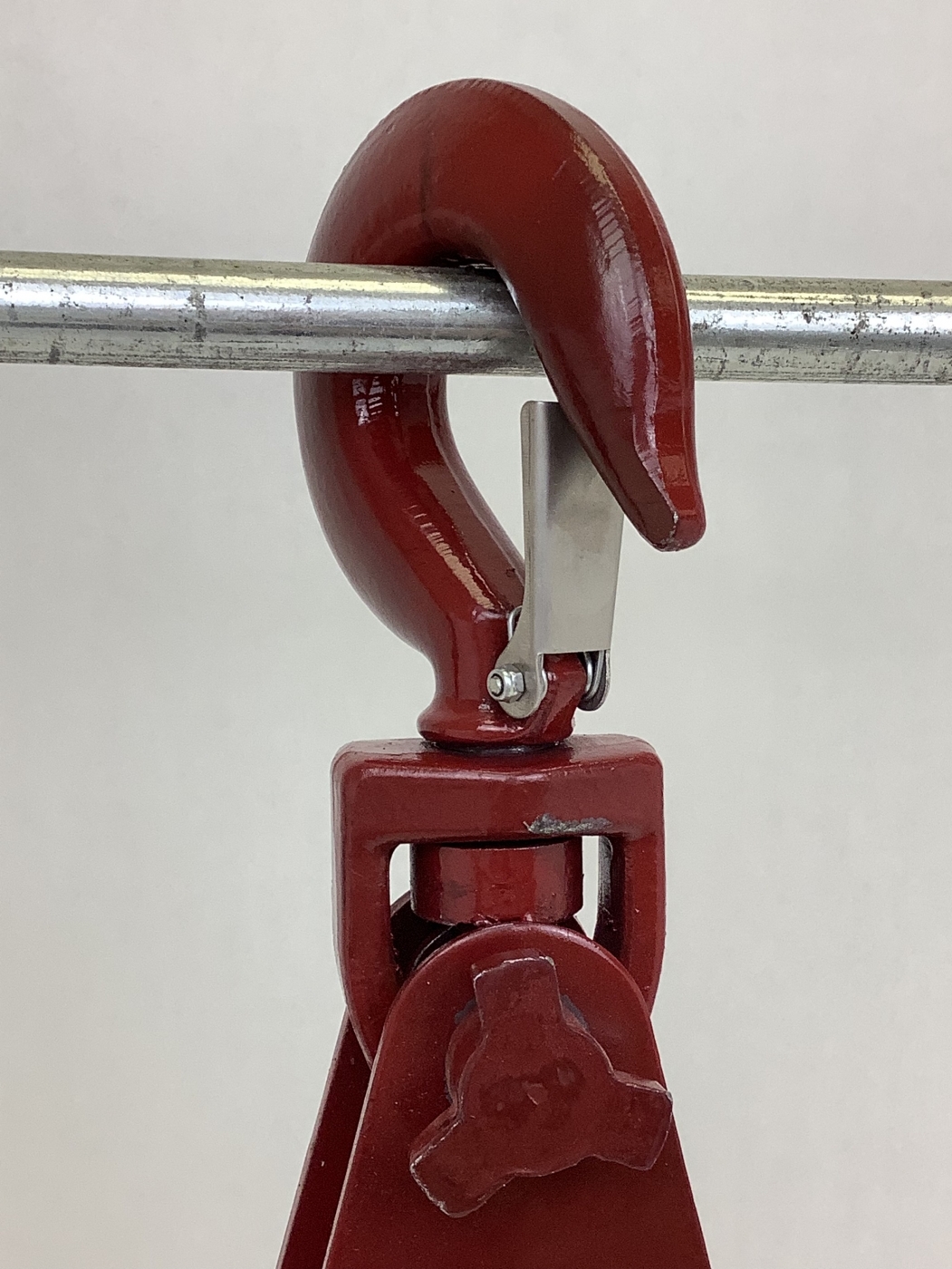 Snatch Block 4 ton w/ Swivel Hook