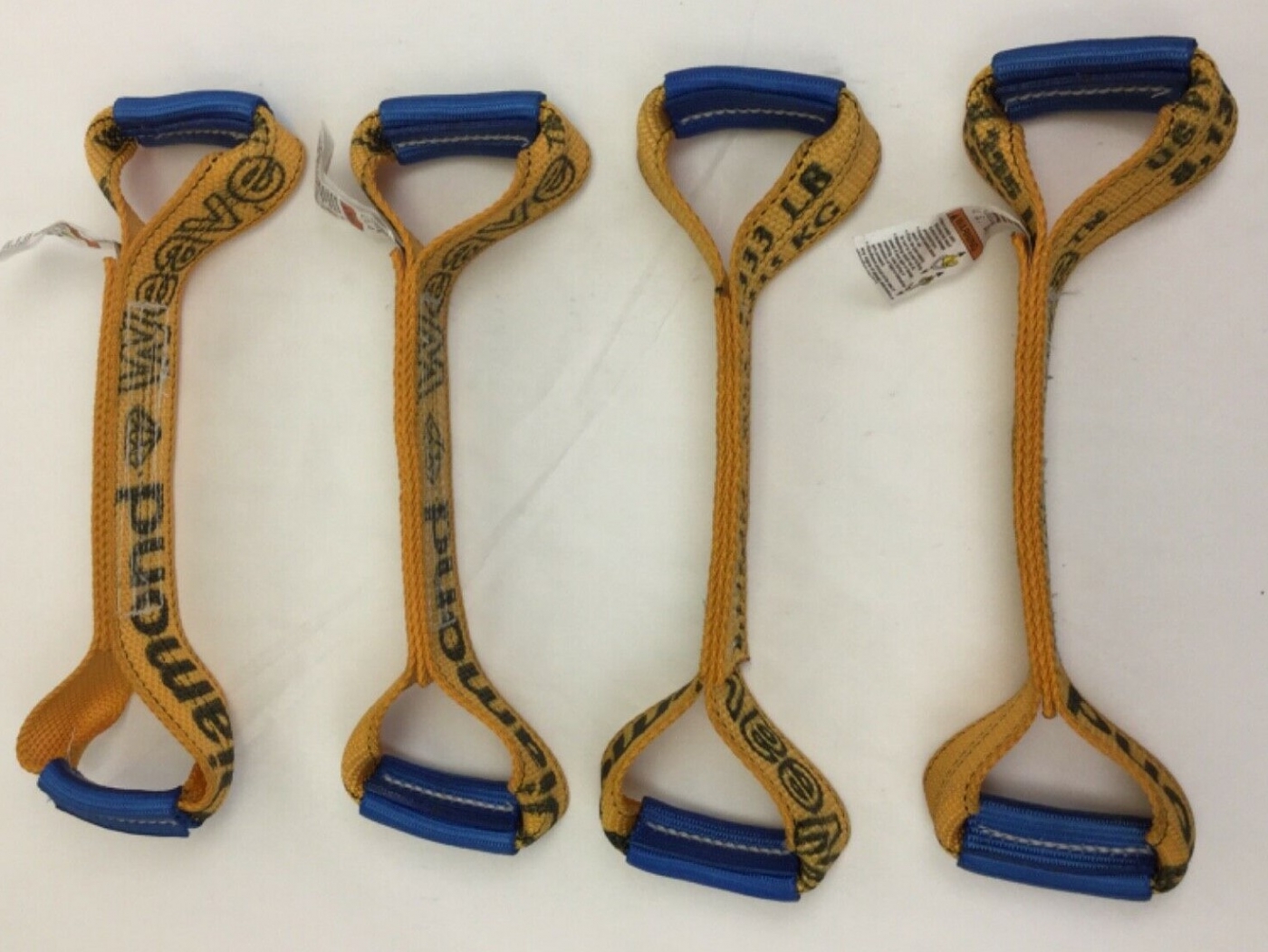 large_553825_Gold_diamond_weave_8_point_chain_tail_ratchet_dogbones.jpg