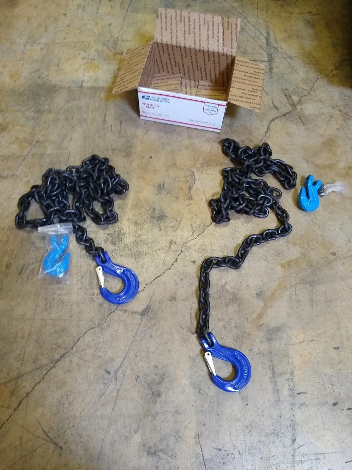 large_553887_heavy_duty_g100_tie-down_chain_with_slip_hook_and_grab_10_ft.jpg